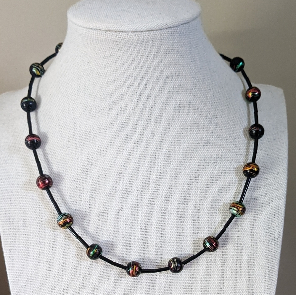 Elegant Multicolor Beaded Necklace